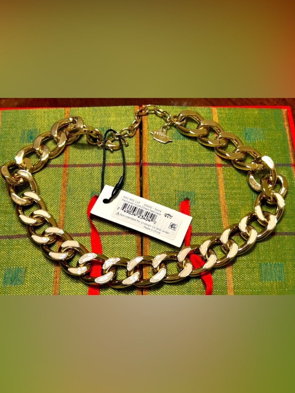 Rare Retired Ivory Brahmin Fairhaven Curb Chain Necklace.